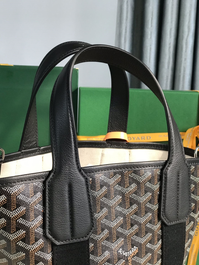 Goyard Bucket Bags